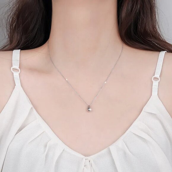 Sterling Silver Water Drop Pear Shape Dainty Delicate Pendant Necklace - Picture 3 of 6